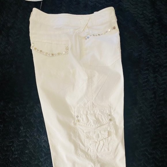 White Capri's - Picture 4 of 4